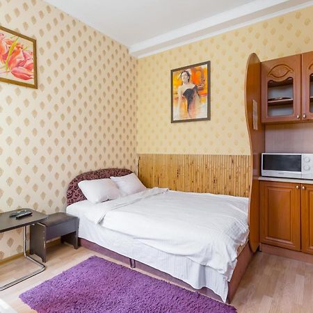 Квартира В Центрі На Вулиці Шевченка 12 Дуже Комфортна Недалеко Біля Вокзалу Lviv Ngoại thất bức ảnh